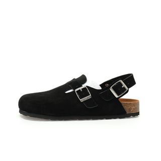 (Category: ) located in . Submitted by sneakers-shop (Listing ID 1326982402, Image 1). Description: .
