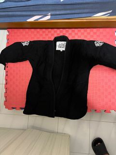 (Category: ) located in . Submitted by ah_dgoh (Listing ID 1326975522, Image 1). Description: .