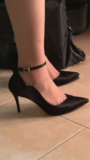 (Category: ) located in . Submitted by bonkyyyyy (Listing ID 1326875732, Image 1). Description: .