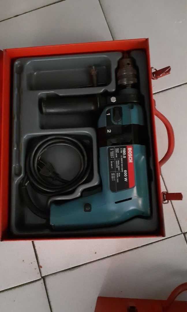 Bosch Power Drill - never used (Category: Construction Tools & Equipment) located in Quezon City. Submitted by yiyiartemis (Listing ID 1326921076, Image 2). Description: ✅good as new, only taken out of box for checking ‼️box has damaged due to storage, but item is in good condition 2 of the same drill available ‼️SHIPPING FEE TO BE SHOULDERED BY BUYER. 🚛Shipping via JNT or Grab only (No Lalamove pls, natrauma na ako sa loko-lokong riders!) 💰Pay