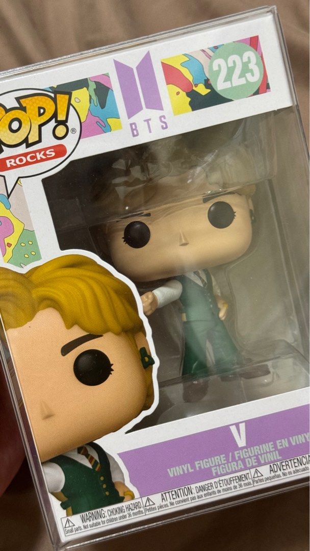 BTS V (Taehyung) Funko Pop Dynamite (Category: K-Wave Merchandise) located in Marikina City. Submitted by decltqueen (Listing ID 1326937844, Image 2). Description: Never opened the box, comes with protetctive case. Bought it from FilBar Gateway. RFS: decluttering .