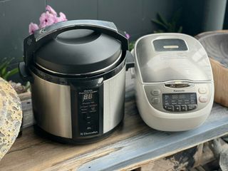 100 affordable used pressure cooker For Sale Cookers Carousell Singapore