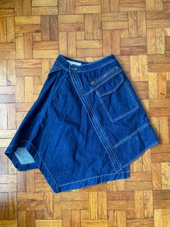 (Category: ) located in . Submitted by aadcdlasells (Listing ID 1326927539, Image 1). Description: .