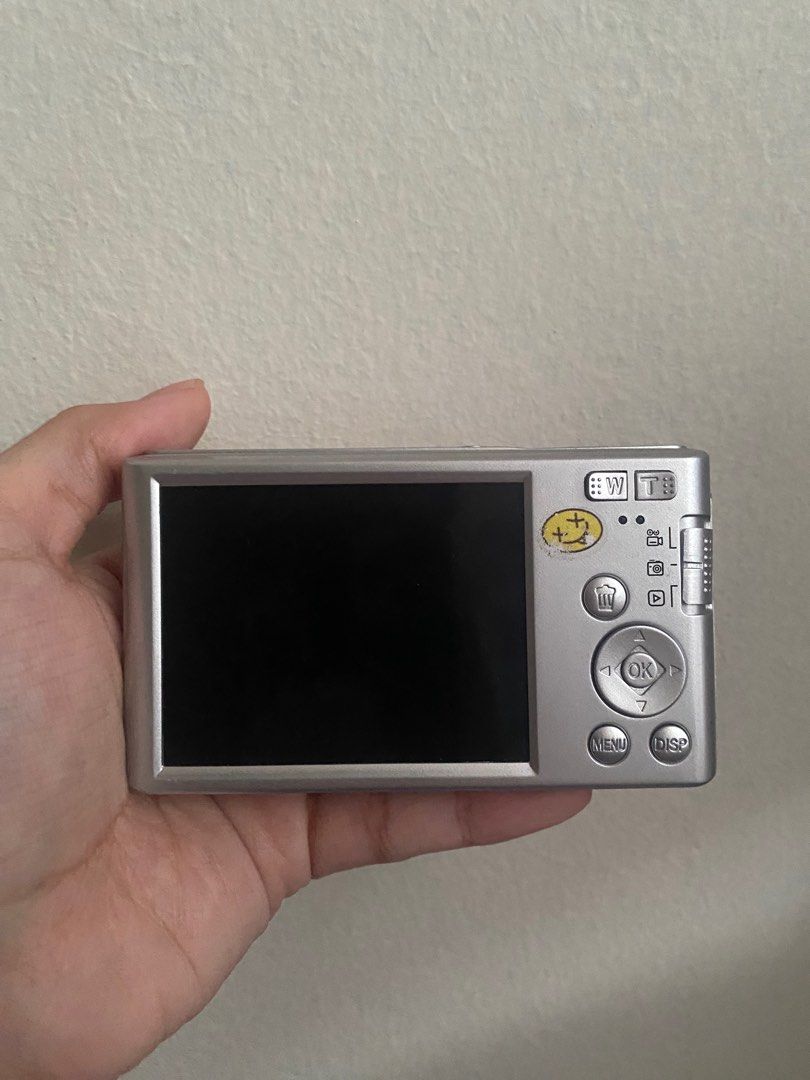 DIGITAL CAMERA (Category: Cameras) located in Shah Alam. Submitted by qttulips (Listing ID 1326924239, Image 2). Description: digi cam for sale 🎀 urgent sale ‼️ serious buyer only that is the example photos so don’t ask me for more ^^ (raw without editing and settings) postage only 🚚 i can remove the stickers if u want ^^.