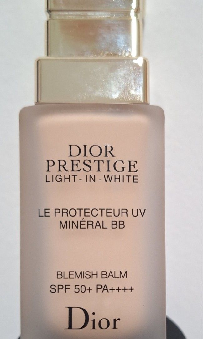DIOR くどぅ PRESTIGE LIGHT-IN-WHITE BBクリーム 00