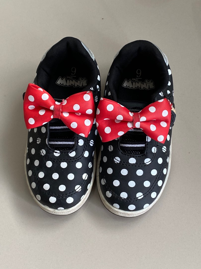 Minnie mouse rubber shoes top