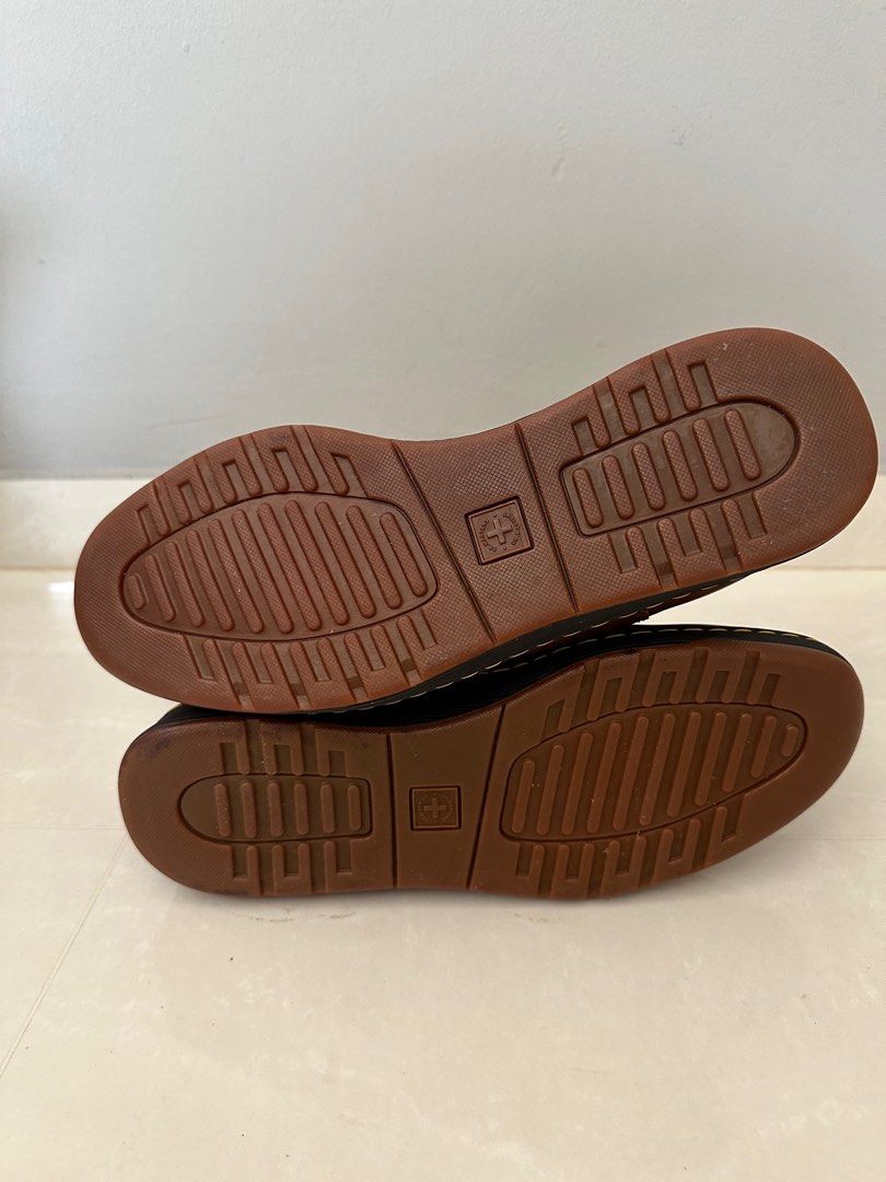 Martens grayson clearance