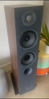 （分類：）位於 。 由 silvercloud.2788cf 提交（商品編號 1326961178，圖片 1）。簡介： 。