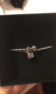 （分類：）位於 。 由 stephcharley 提交（商品編號 1327011892，圖片 1）。簡介： 。