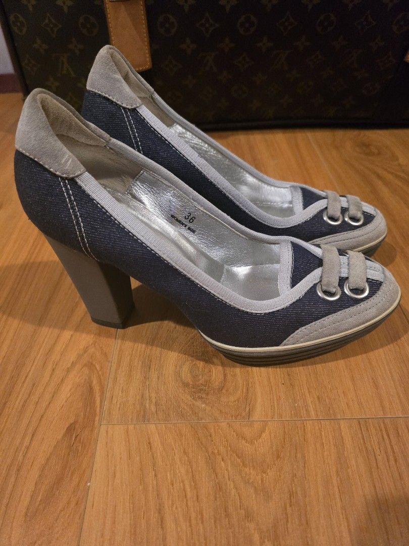 Hogan high heels deals