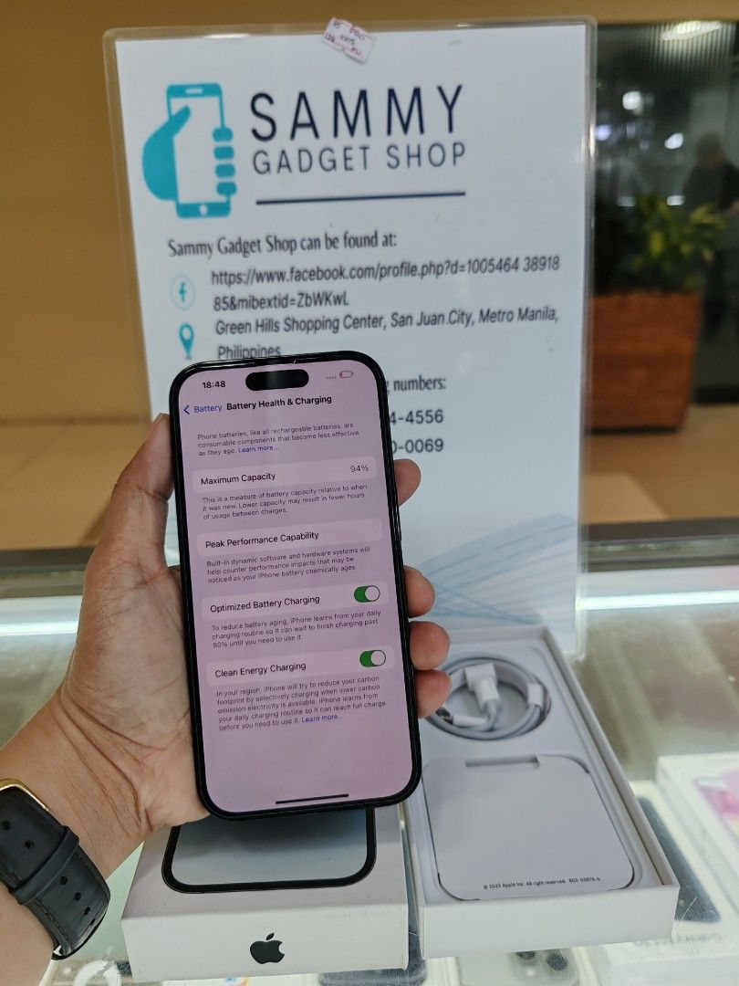 iphone 14pro 256 hk (Category: iPhone 14 Series) located in Quezon City. Submitted by ronalynac40976 (Listing ID 1326913679, Image 3). Description: iphone 14pro 256 dual sim/hk variant 94% batteri health good condition with box, usb case pick up store in greenhills shopping center we ship nationwide via lbc +SF we accept swap/trade in we accept ggives & spaylater+% dm or call for fast transaction 09279500069/09425544556 located @ Aquarium area st