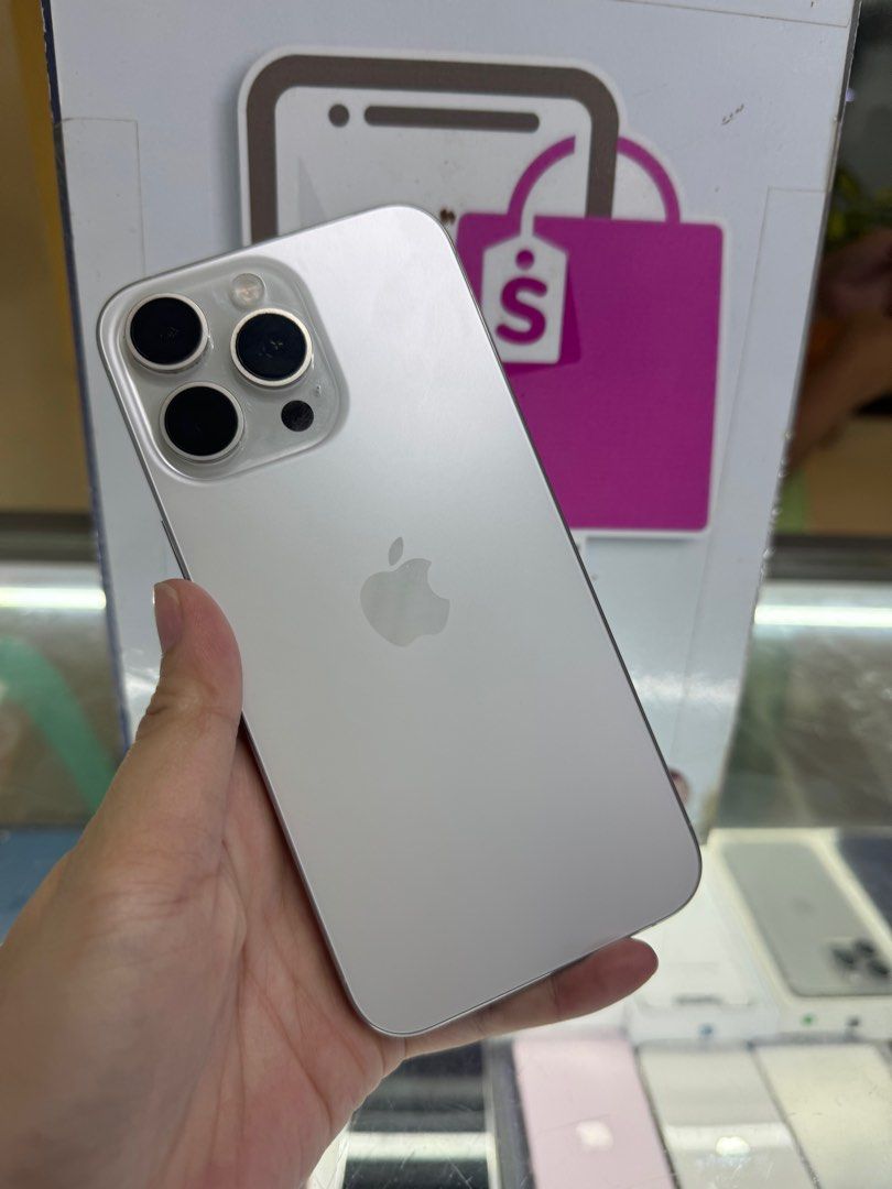 iphone 15 pro max 512gb dual sim 2ndhand (Category: iPhone 15 Series) located in Cainta. Submitted by vine_gadget_shop (Listing ID 1326960192, Image 1). Description: iphone 15 pro max 512gb dual sim 2ndhand complete package no issue check all u want pick up store greenhills shopping center we accept trade in we accepy credit card and ggives installment we do cod and door to door we ship nationwide for fast transaction call 09277368323 look for vi