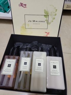 （分類：）位於 。 由 alisonyut 提交（商品編號 1326875046，圖片 1）。簡介： 。