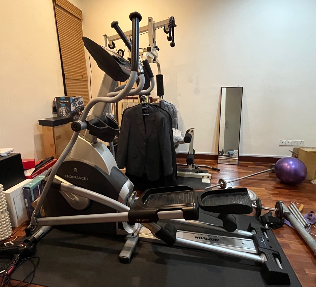 Johnson fitness elliptical 2025