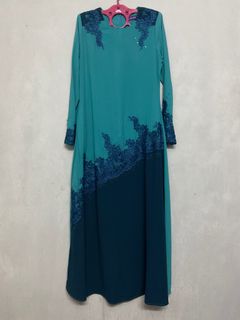 Jubah sequin di tangan ,ropol tepi, Women's Fashion, Muslimah Fashion ...