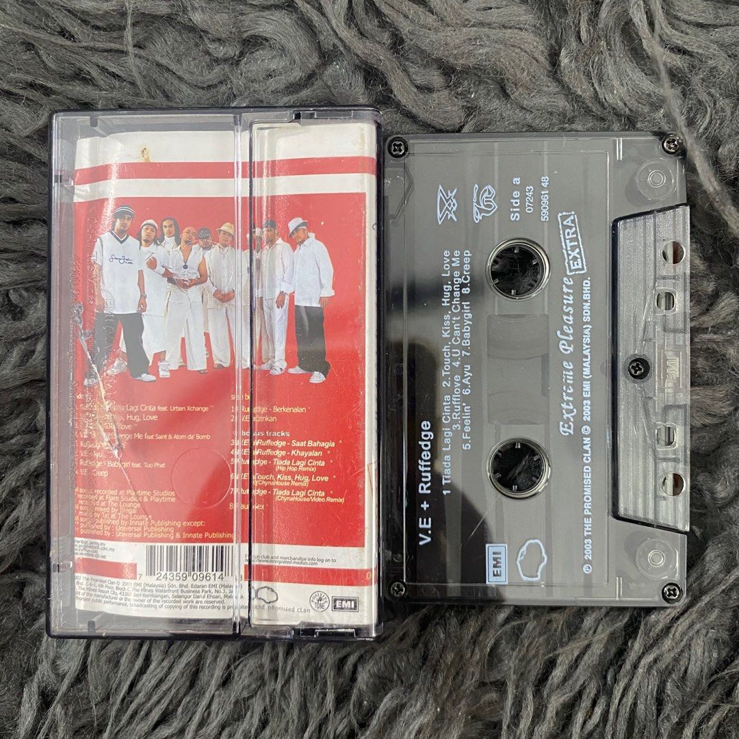 Ve Ruffedge Album KASET VE & RUFFEDGE, Hobbies & Toys, Music & Media, CDs & DVDs on Carousell