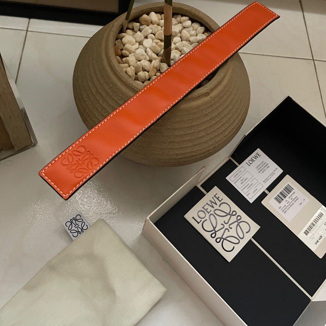 Loewe slap bracelet hot sale