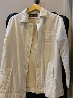 (Kategori: ) berada di . Dikirim oleh apbugsecondhand (ID iklan 1327008126, Gambar 1). Deskripsi: .