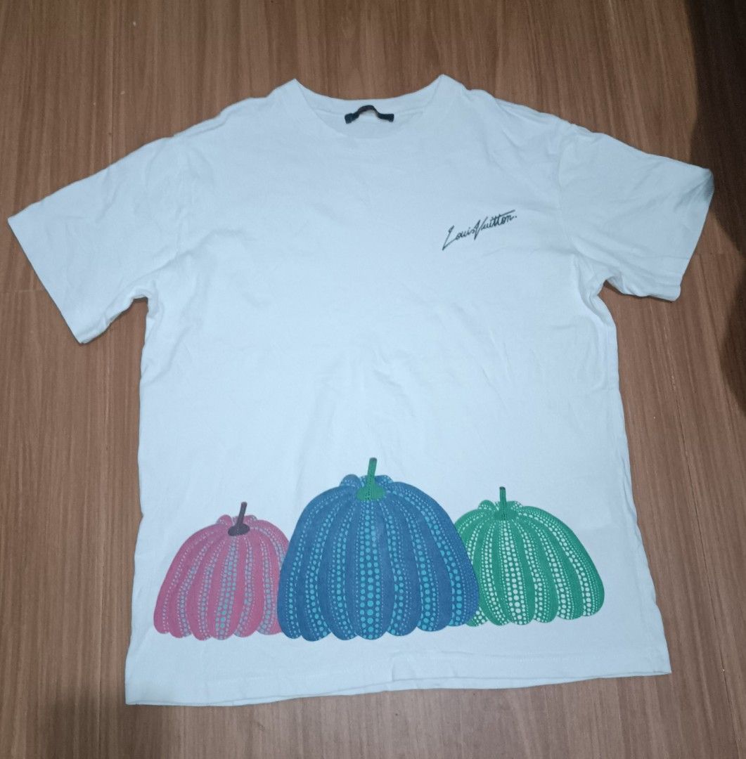 LV Pumkin Print Collab Edt. (Category: Luxury Apparel) located in General Santos City (Dadiangas). Submitted by Serde (Listing ID 1326954774, Image 2). Description: LV Script x Pumpkin Print Collab Edt. XS on Tag Fit med to large 20x26.5 Excellent.