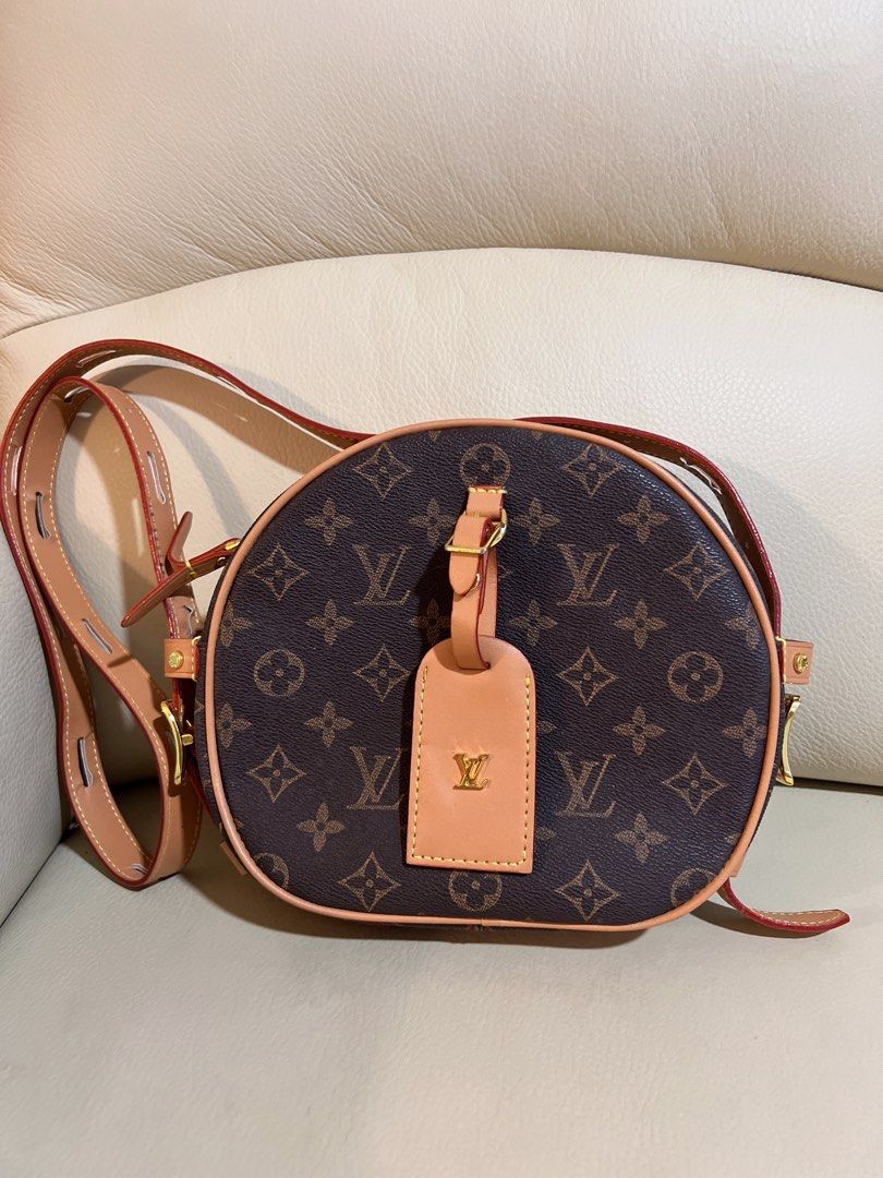 LV Round Bag Women s Fashion Bags Wallets Cross body Bags on Carousell