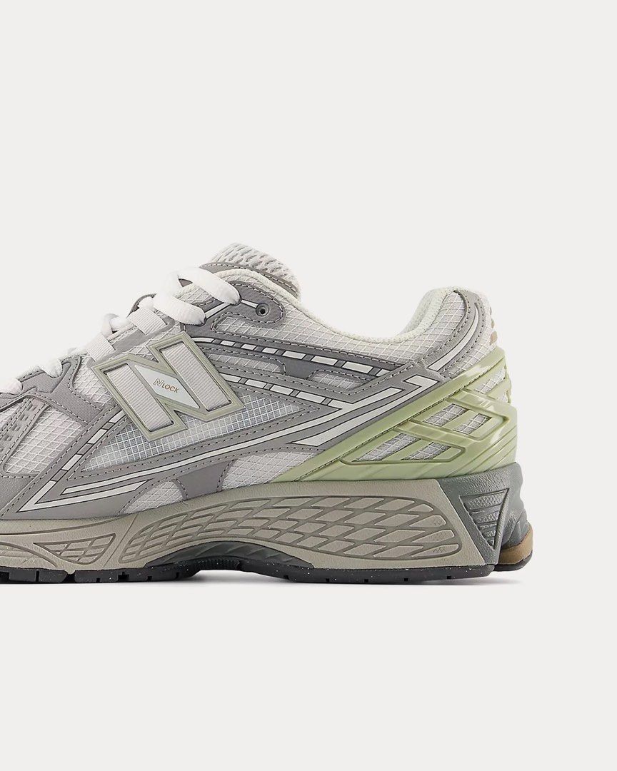 New Balance 1960N (low top) (Category: Sneakers) located in Quezon City. Submitted by zelkriz (Listing ID 1326911264, Image 3). Description: Team Away Grey with Olivine and Grey Matter Bought in Japan last August 2024 Still with box Good as brand new No issue.