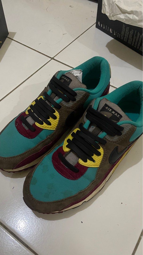 Nike Air Max 90 NRG, Fesyen Pria, Sepatu Sneakers di Carousell