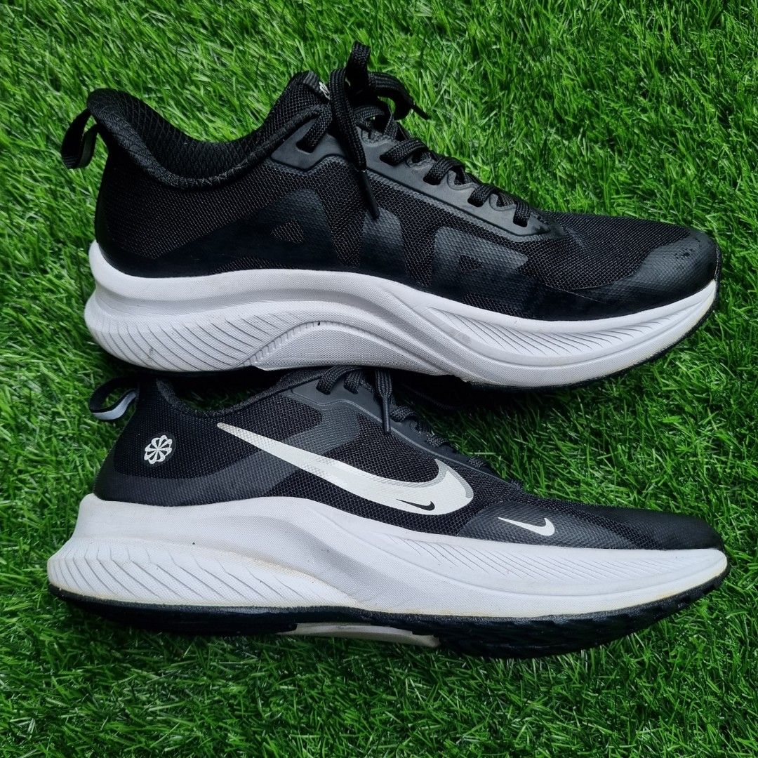 Nike Air Zoom Flo Running