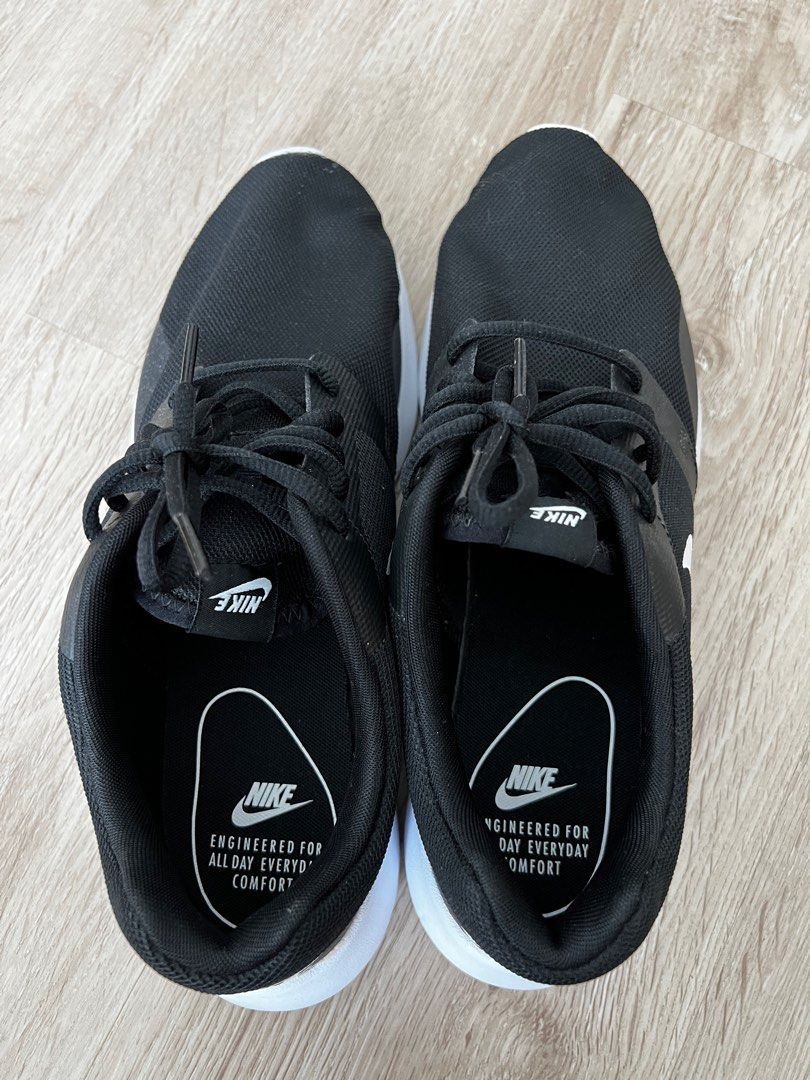 harga sepatu nike kaishi run original