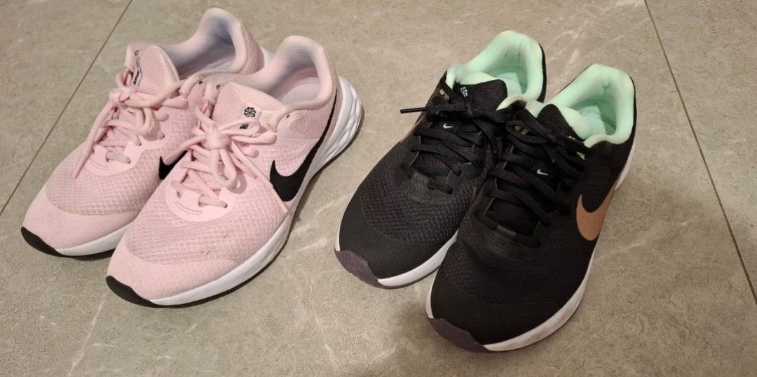 Nike Shoes Size US 5Y