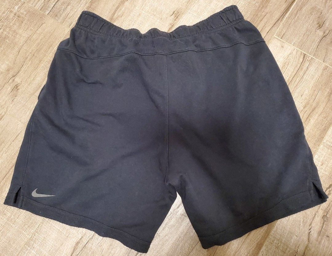 nike yoga men's shorts