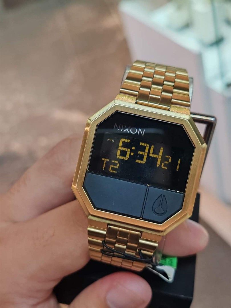Nixon rerun gold deals