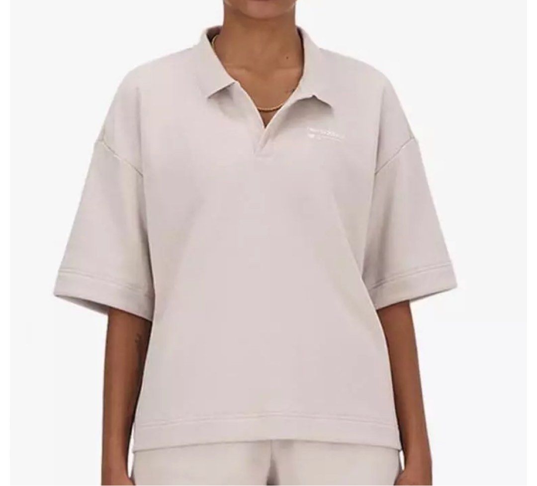 ORIGINAL Linear Heritage New Balance Collared Shirt (Category: Shirts) located in Marikina City. Submitted by decltqueen (Listing ID 1326937005, Image 1). Description: Bought it at Gateway New Balance for 2500 Used only once Di ko pala bet :(( Size is Large on tag, oversized sya. I’m usually a 3XL so pwede sa plus size. If you’re into active wear u’ll like it! .