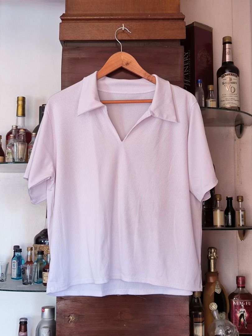 Plus Size White Polo Top (Category: Shirts) located in Cainta. Submitted by seandyph (Listing ID 1326976855, Image 1). Description: XL-2XL Rarely used.