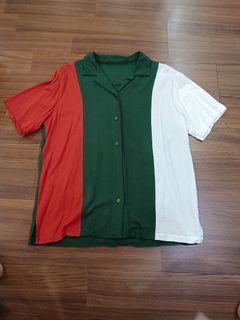 (Category: ) located in . Submitted by jerry.wardrobe (Listing ID 1327007707, Image 1). Description: .