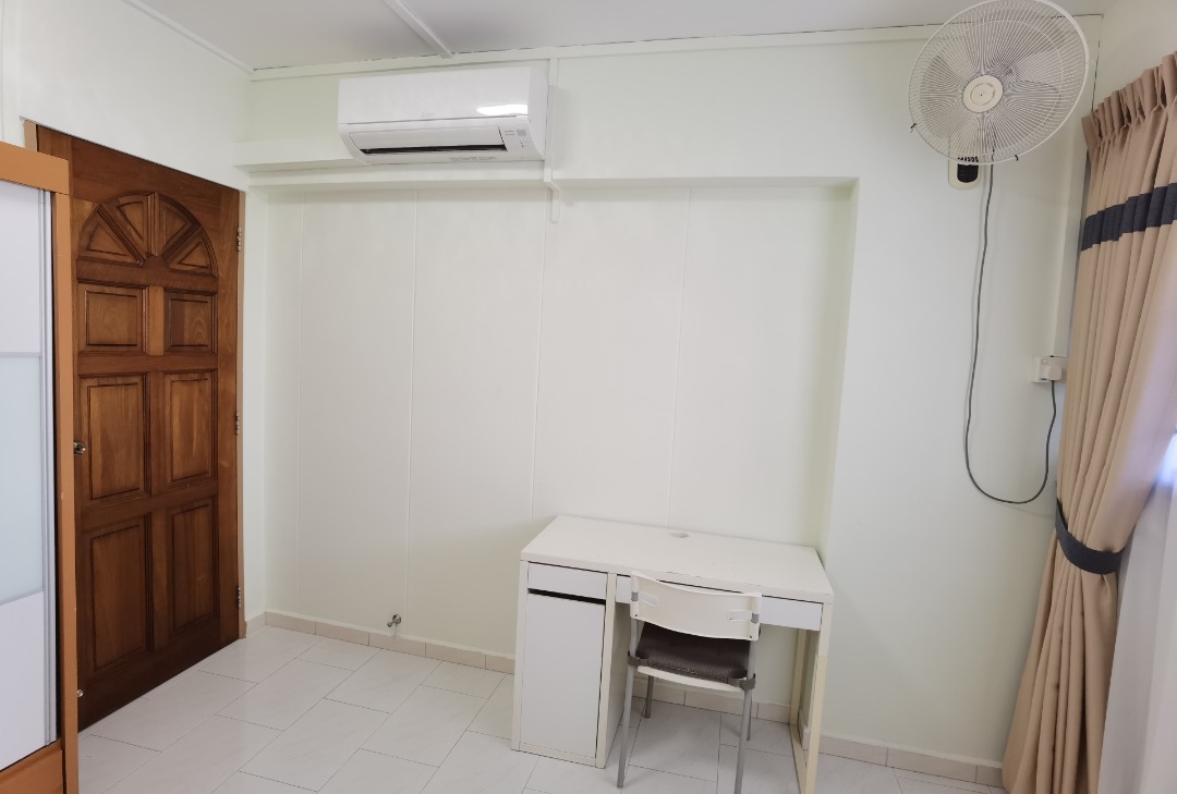 (Category: ) located in . Submitted by dwong67 (Listing ID 1326989009, Image 1). Description: .