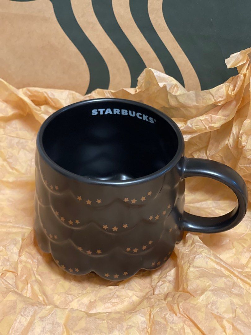 Starbucks mug (Category: Coffee & Tea Tableware) located in Manila. Submitted by mp12345678 (Listing ID 1326867494, Image 2). Description: Brand New. Never been used. Bought this for ₱1295 in Starbucks. Price is negotiable. Rfs: Will buy a different design.
