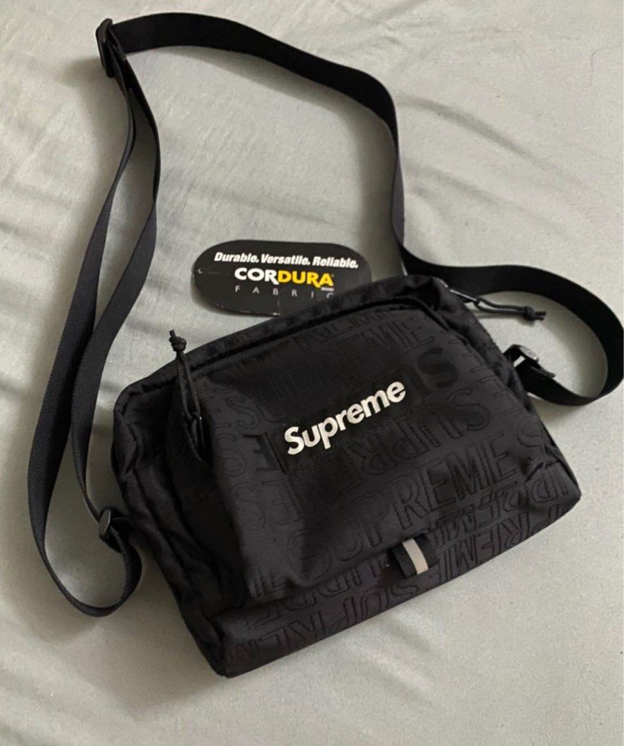 Supreme sling bag ss19 hotsell