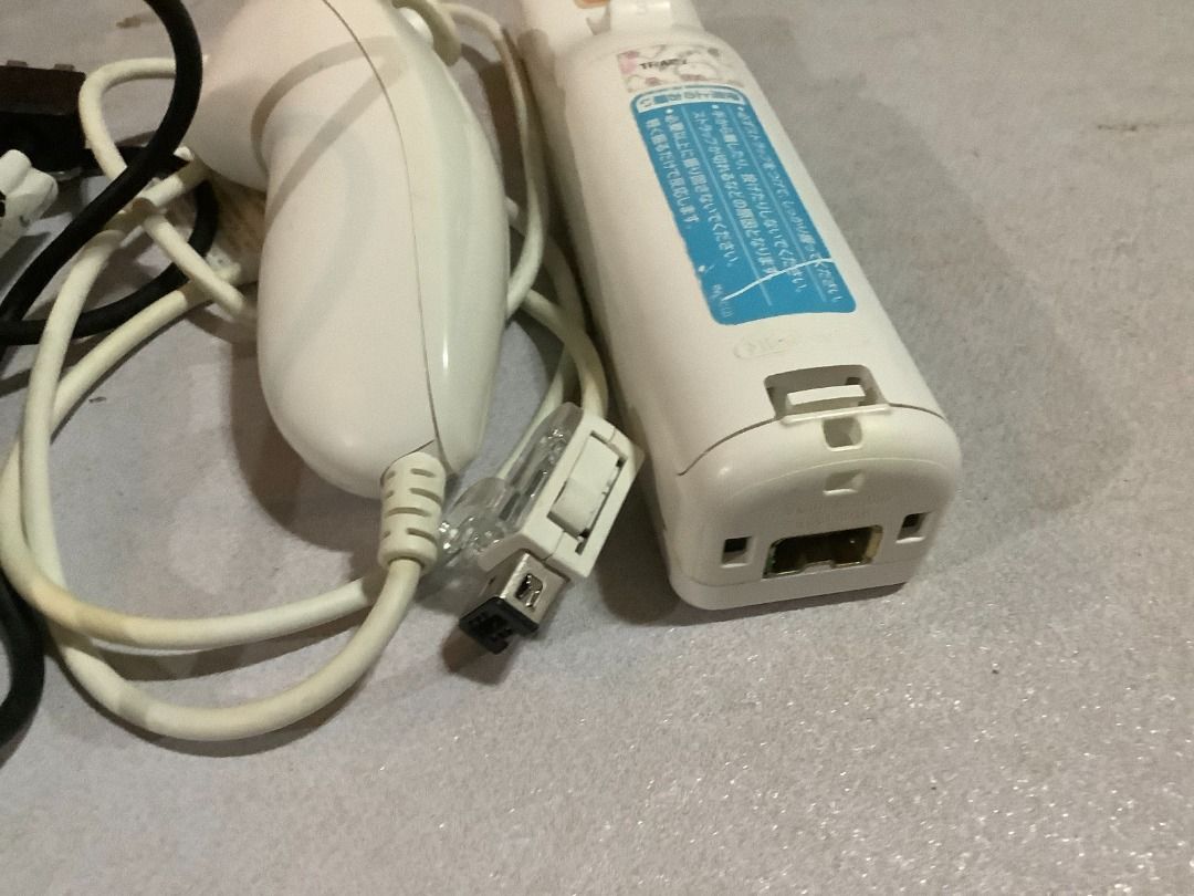 Take All 300 pesos Wii Remote Controller Defective does not turn on