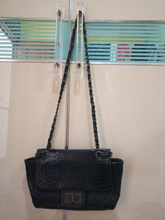 (Kategori: ) berada di . Dikirim oleh devon2 (ID iklan 1326862352, Gambar 1). Deskripsi: .