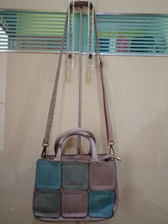 (Kategori: ) berada di . Dikirim oleh devon2 (ID iklan 1326867709, Gambar 1). Deskripsi: .