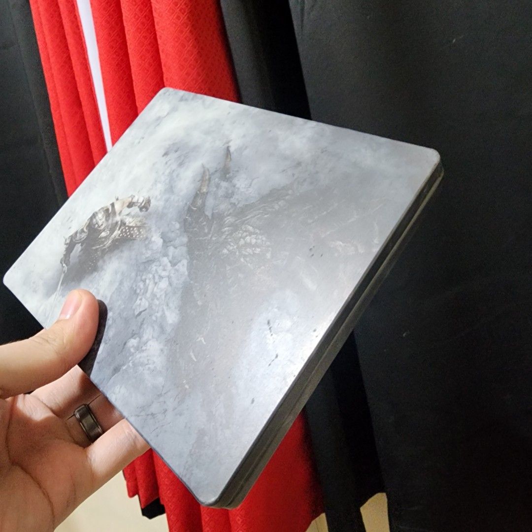 The Elder Scrolls V: Skyrim (Category: PlayStation) located in Cainta. Submitted by envxathan (Listing ID 1326971306, Image 2). Description: The Elder Scrolls V: Skyrim Steelbook Steelcase Limited Edition Condition 9/10 kindly see photos PM for more inquiries.
