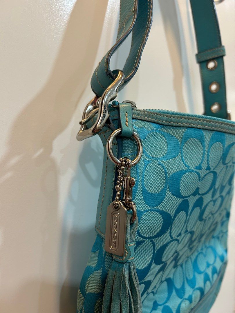 Vintage Turquoise Coach Purse Women s Fashion Bags Wallets Purses Pouches on Carousell