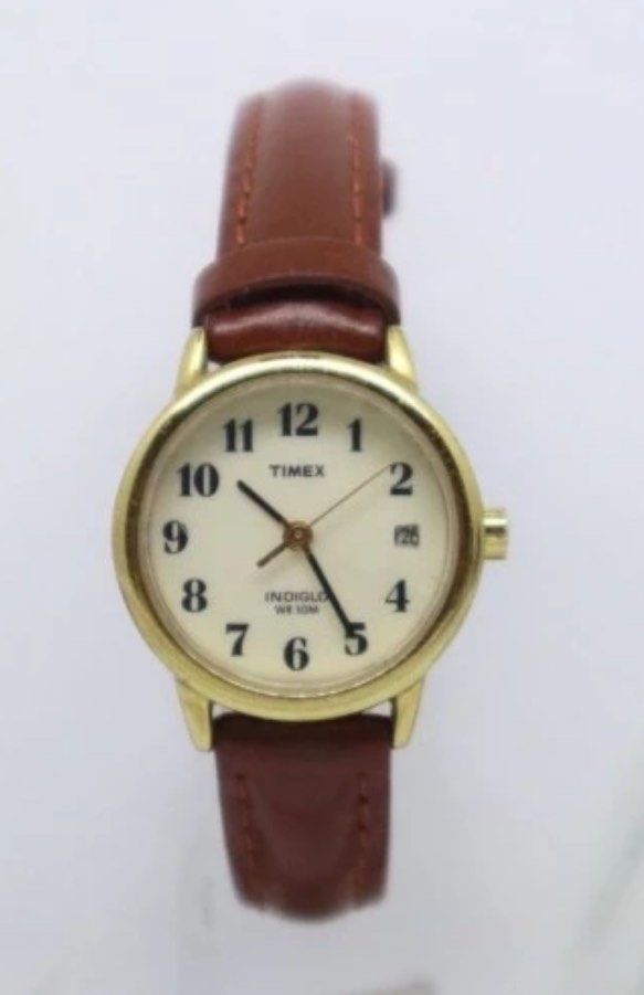 Vintage Women Timex Easy Reader TW2R63400 Indiglo White Dial Maroon Leather Strap Women s Fashion Watches Accessories Watches on Carousell