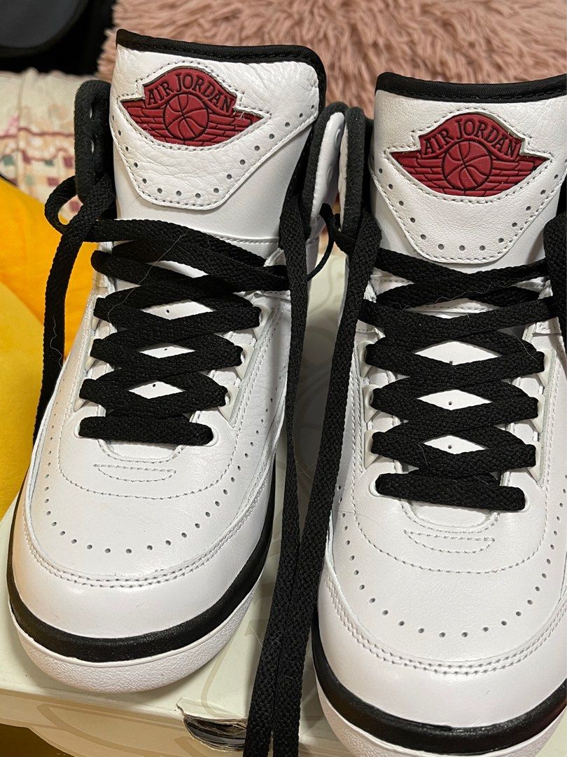 Woman Air Jordan 2 Retro US 7 UK 4.5 Cm 24 Euro 38 Men s Fashion Footwear Sneakers on Carousell