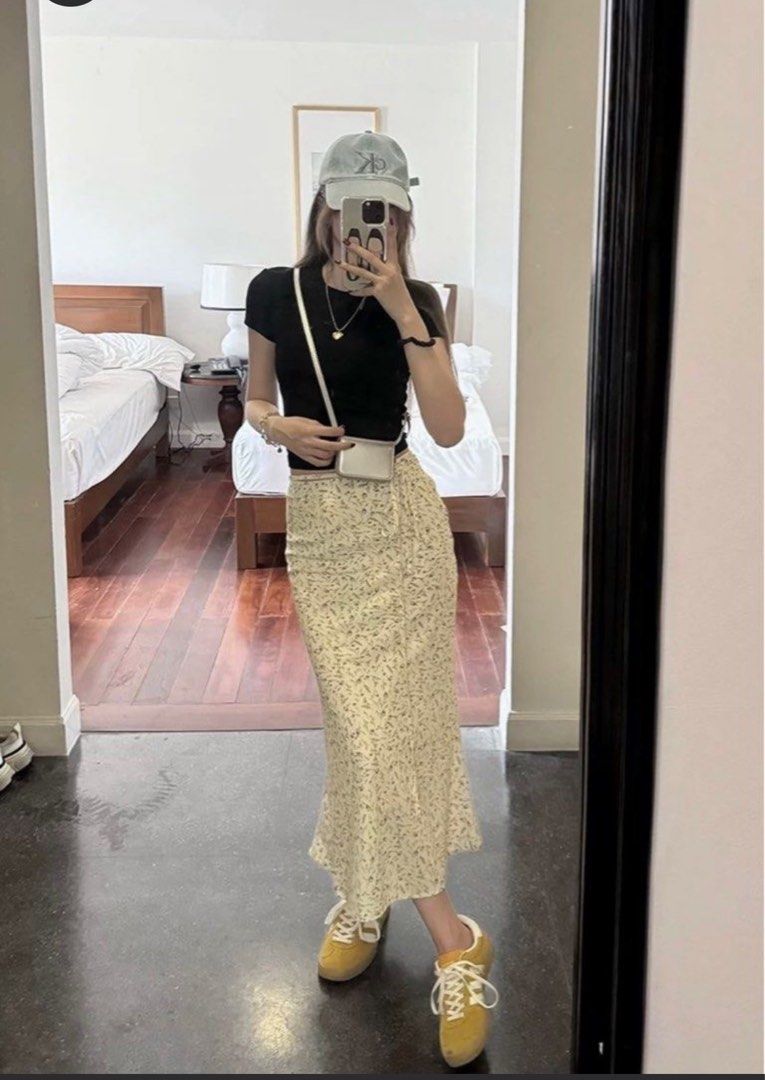 Floral midi skirt yellow deals