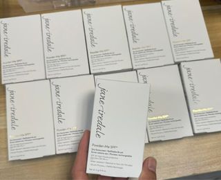 （分類：）位於 。 由 kwpigggg 提交（商品編號 1327205193，圖片 1）。簡介： 。