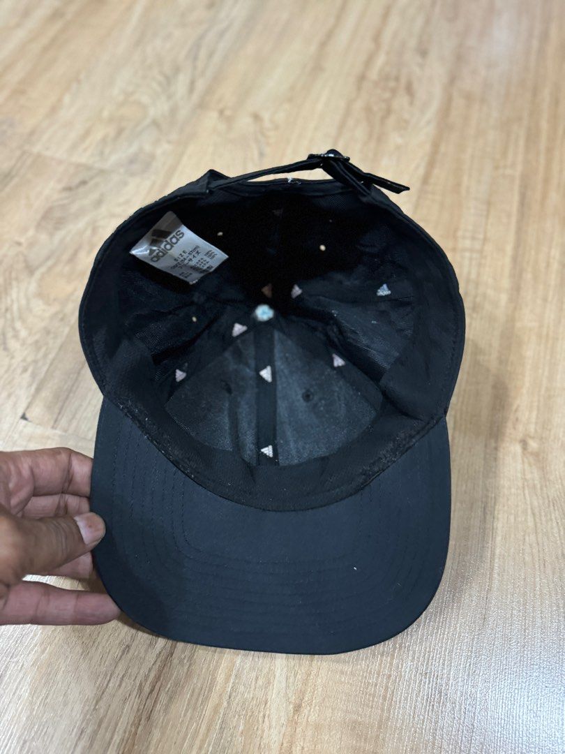 ADIDAS GOLF CAP, Sports Equipment, Other Sports Equipment and Supplies