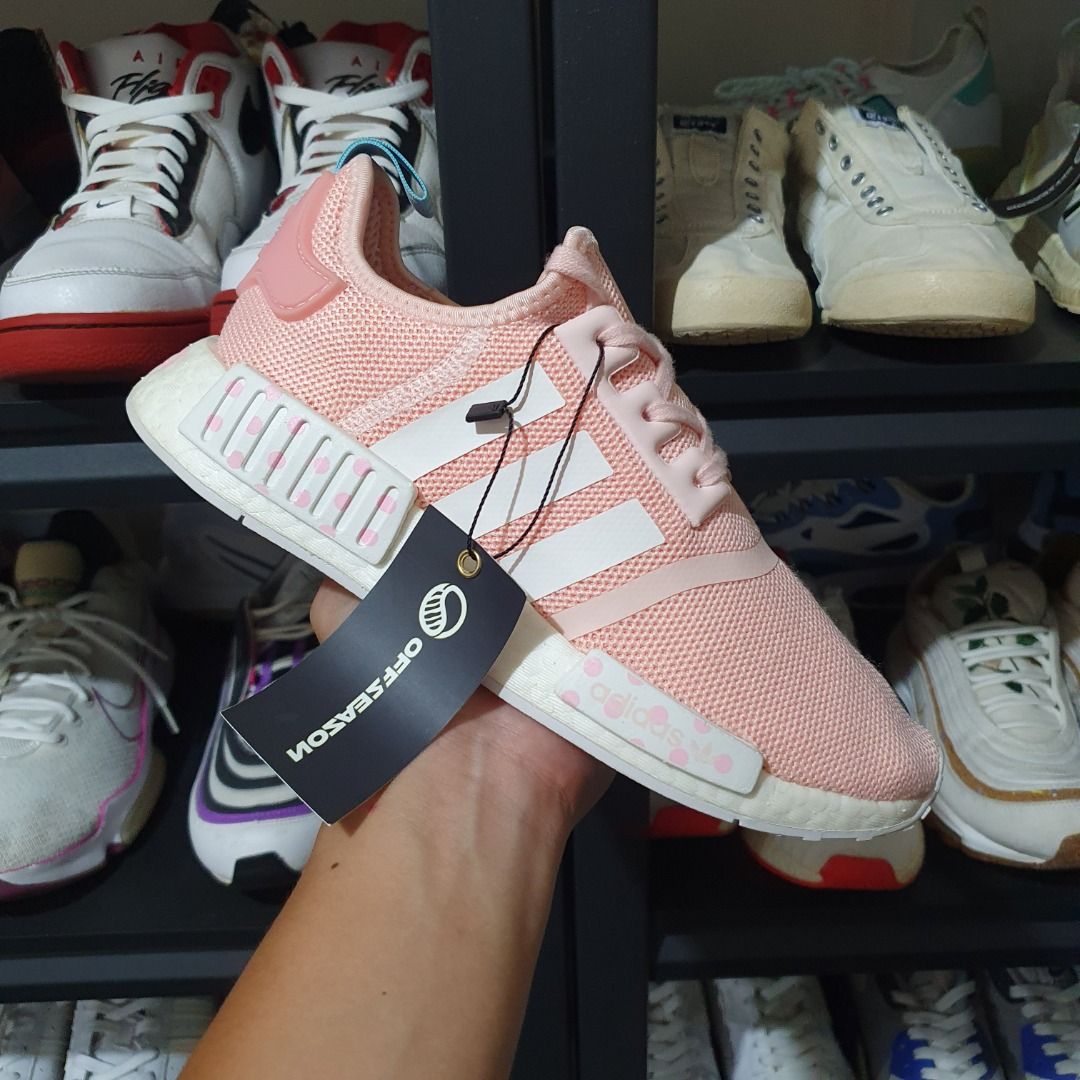 Nmd r1 x toy story 4 online