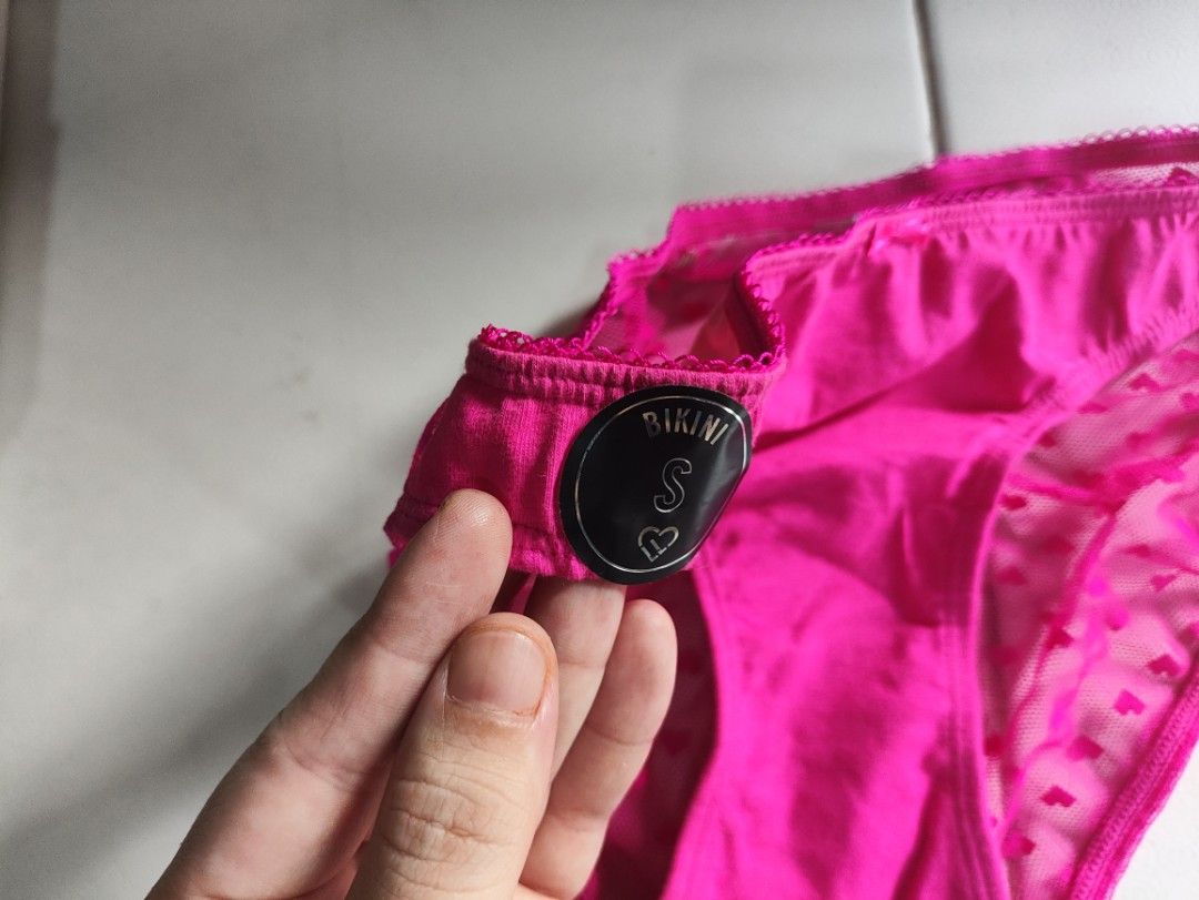 Aeropostale pink underwear (Category: Undergarments & Loungewear) located in Quezon City. Submitted by pickitty (Listing ID 1327130424, Image 2). Description: .
