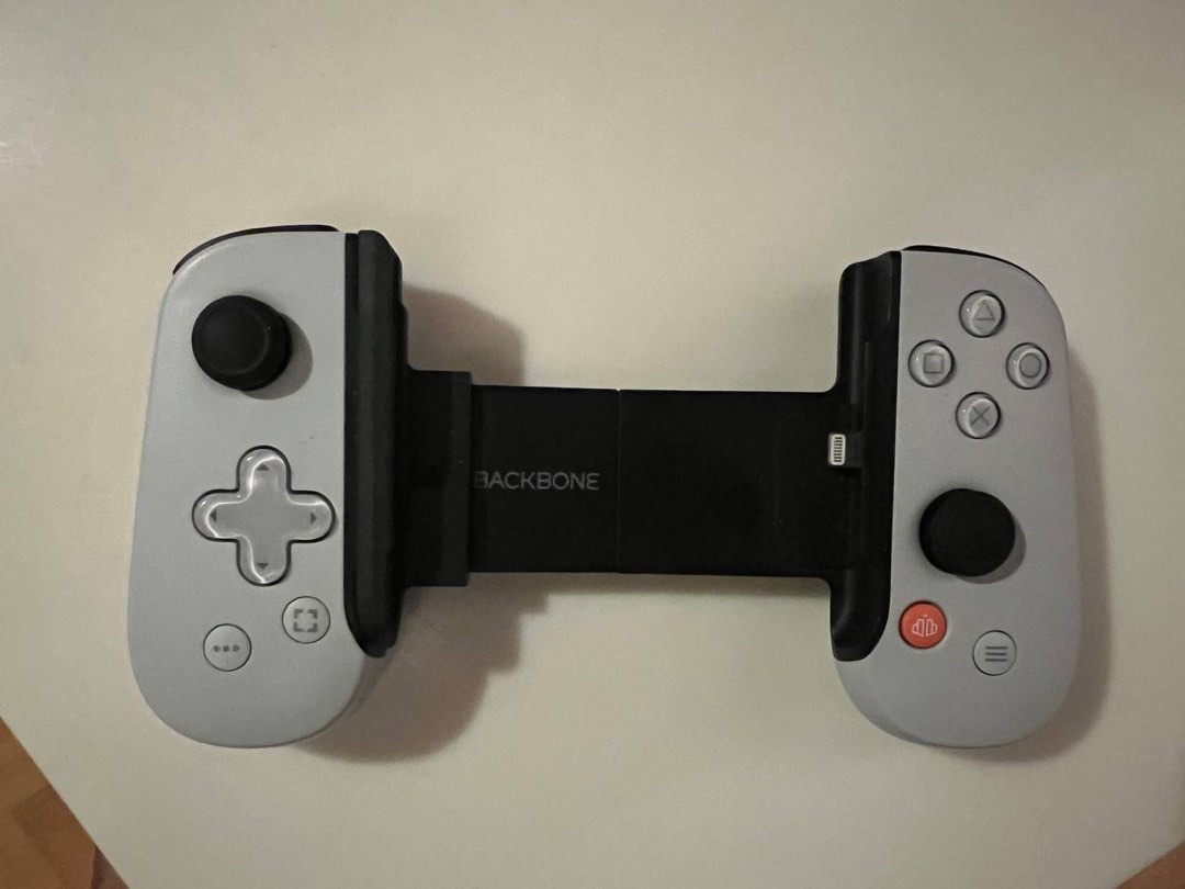 Backbone One for iPhone PlayStation Edition, Video Gaming, Video Game